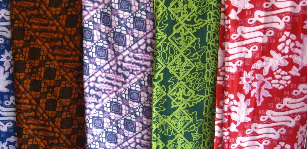 Tips Mudah Menyimpan Batik Agar Tetap Awet