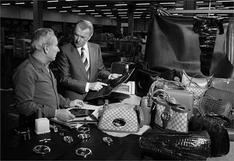 Kontroversi Dibalik Popularitas Brand Mewah Italia, Gucci